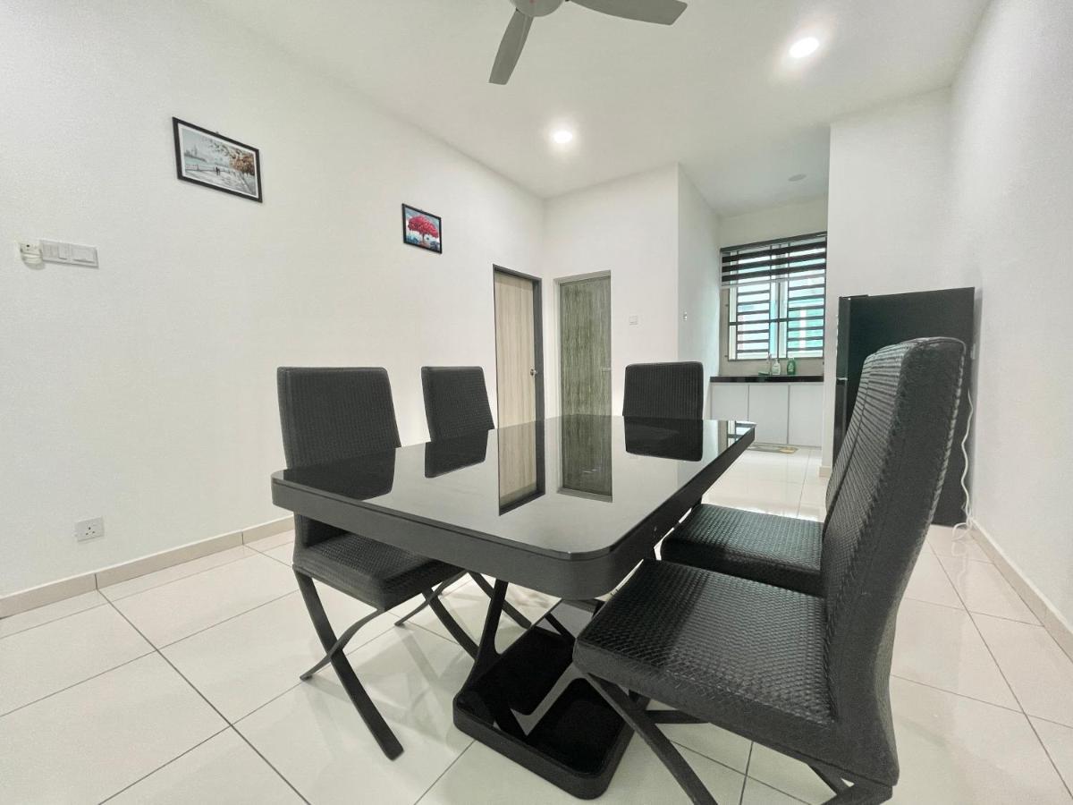 Langkawi Cozy Holiday Home at Taman Simfoni by Zervin Kuah Zewnętrze zdjęcie